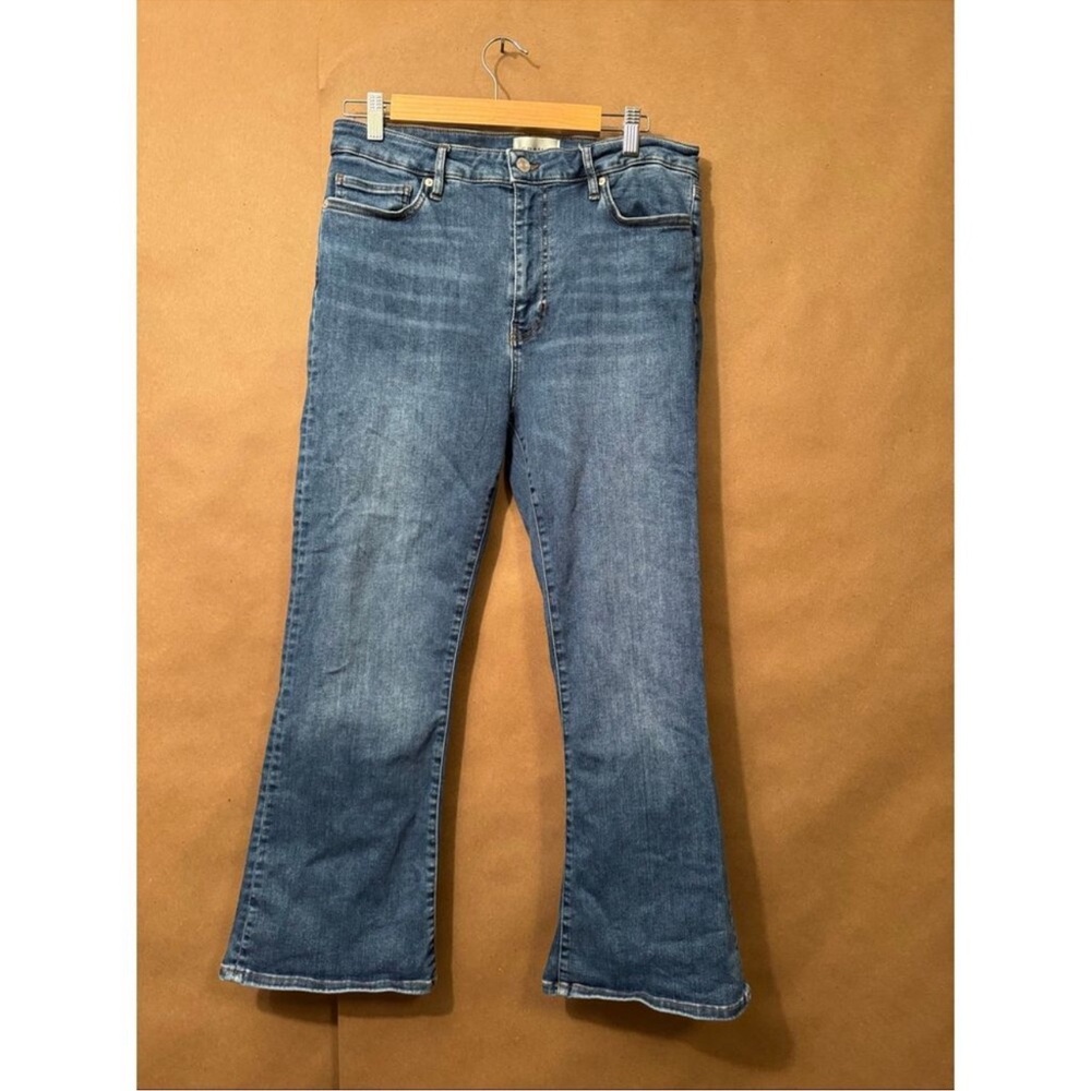 FRAME designer jeans le crop mini boot very well made and the fit is perfect